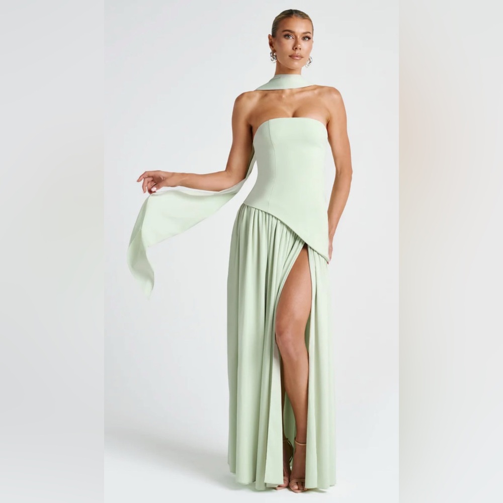 Elegant Mint Green Maxi Dress